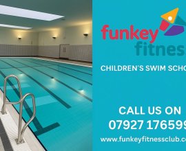 Funkey Fitness swimming