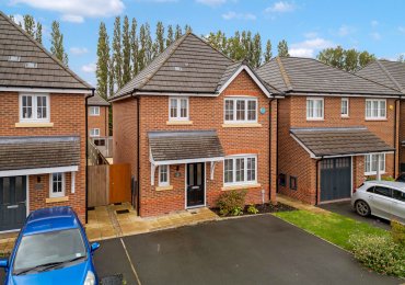 Ashtons Land & New Homes