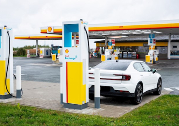 Shell Recharge Charging Station
