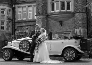 Loveheart wedding car hire