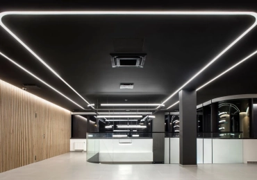 Stretch Interior