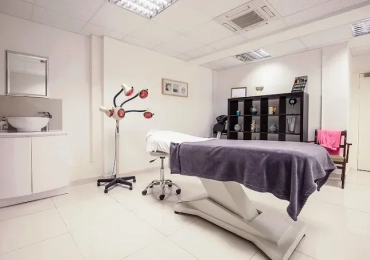 BeeZee Health & Beauty