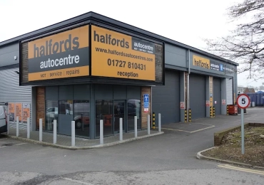 Halfords Autocentre St Albans
