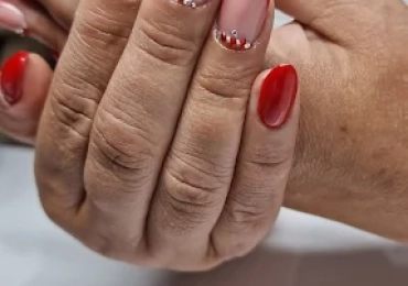 EJ Nails & Beauty