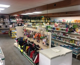 Gilly Pet Supplies