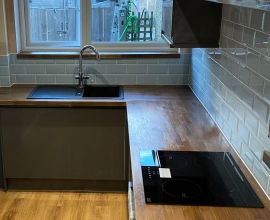 4 Dimension Kitchens & Bathrooms