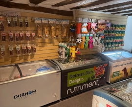 Oakleys pet shop